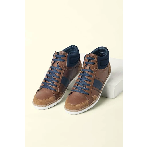 Lace up Shoes